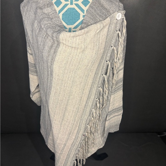 Sweaters - Knit Fringe Open Front Boutique Cardigan Sweater Women's Size L